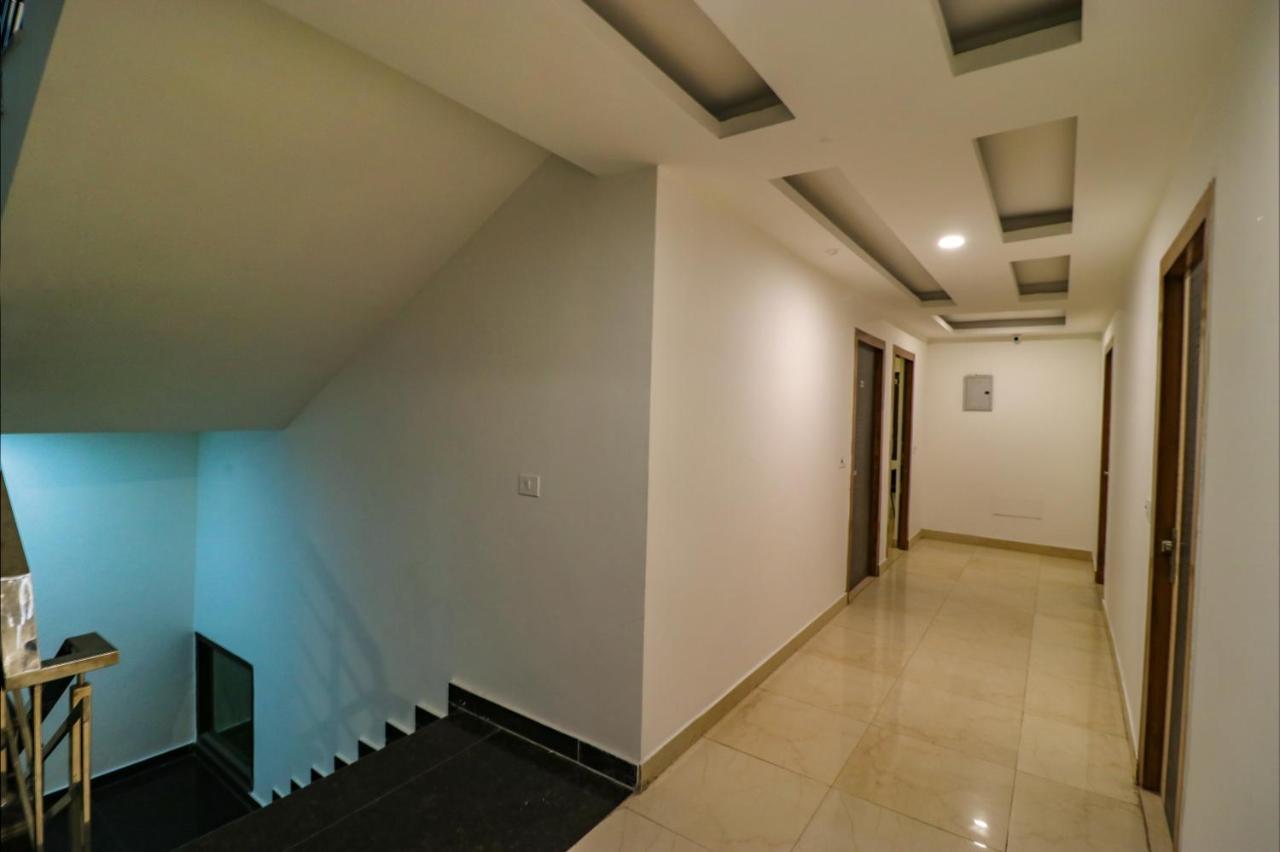 Fabexpress Dolphin International Near Delhi Airport Hotel New Delhi Exterior foto